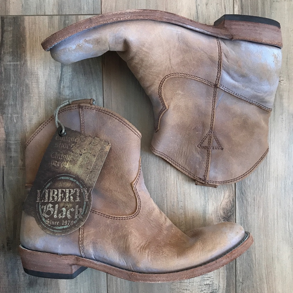Liberty Black NWT Distressed Leather Ankle Boots 8